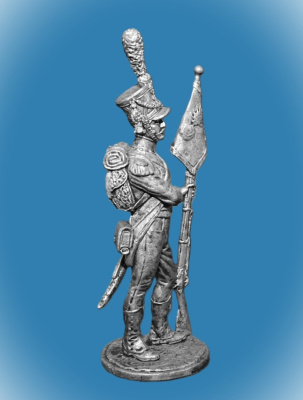 Картинка NAP-082 Сержант карабинеров 8-го лёгкого полка с ротным фаньоном. Франция, 1809-12 гг.  54 мм  от магазина Масштаб