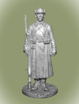 Картинка WWII-028 Оловянная миниатюра Красноармеец РККА в зимней походной форме. 1939-41 гг. СССР  54 мм.  от магазина Масштаб