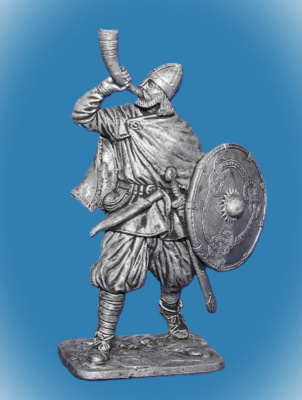 Картинка 215. Оловянный солдатик Викинг с рогом, 9-10 вв., 54мм  от магазина Масштаб