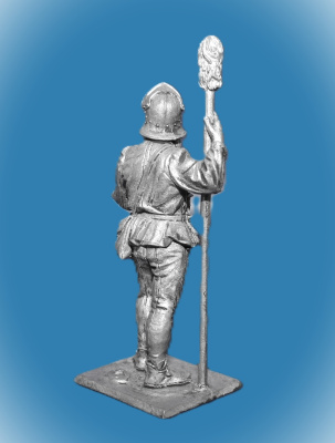 Картинка 247. Оловянный солдатик Артиллерист с банником. Зап. Европа, 15 в, 54мм  от магазина Масштаб