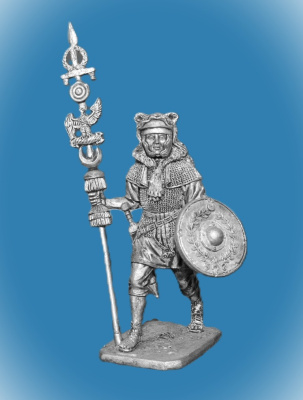 Картинка 263 Оловянный солдатик Сигнифер вспомогательной когорты. Рим, 1-2 вв. н.э., 54 мм  от магазина Масштаб