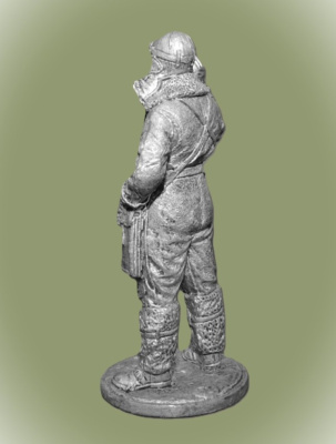 Картинка WWII-008  Летчик-штурман, военно-воздушные силы CCCР, 1941-45 гг. ,54 мм.  от магазина Масштаб