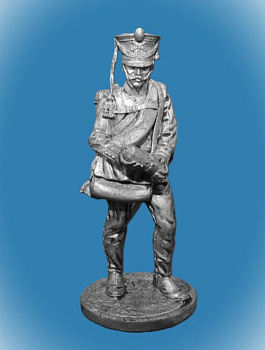 Картинка NAP-042 Канонир (2 номер) армейской пешей артиллерии. Россия, 1809-14 гг. 54 мм  от магазина Масштаб