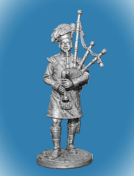 Картинка NAP-004 Оловянный солдатик Волынщик 92-го (Гордона) шотл. полка 1815 г., 54мм  от магазина Масштаб