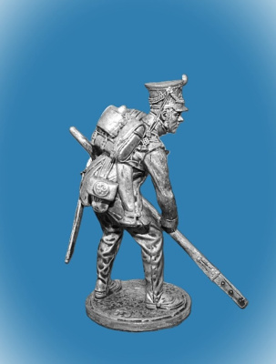 Картинка NAP-047 Оловянный солдатик Рядовой (гандлангер) армейской пешей артиллерии 1809-14 гг., 54 мм  от магазина Масштаб