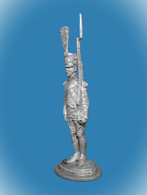 Картинка 054. Оловянный солдатик Фузелер-гренадер императорской гвардии Франция 1806-14гг, 54мм  от магазина Масштаб