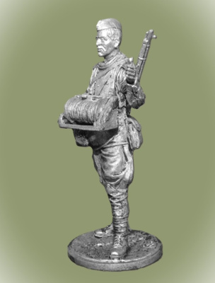 Картинка WWII-066 Красноармеец-связист, пехота Красной Армии, 1943-45 гг. СССР. 54 мм.  от магазина Масштаб