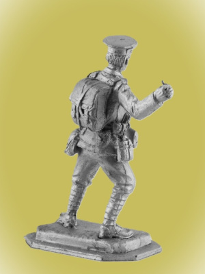 Картинка P-089 Британский рядовой с гранатой, 1915 г, 54 мм, металл  от магазина Масштаб
