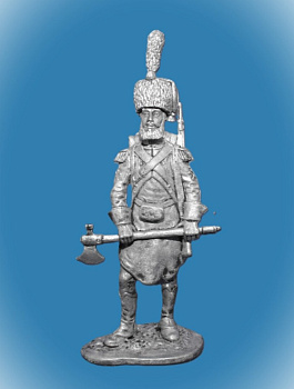 Картинка 060. Оловянный солдатик Сапер легкой пехоты Франция 1809-13гг, 54мм  от магазина Масштаб