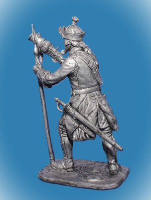 Картинка 269. Оловянный солдатик Петровский бомбардир, 1710 г., 54 мм  от магазина Масштаб