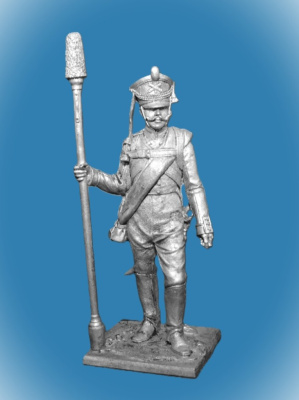 Картинка 033. Оловянный солдатик Русский бомбардир 1812-15гг, 54мм  от магазина Масштаб