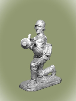 Картинка VNT-03 Оловянный солдатик Немецкий пехотинец с Фауст-патроном, 1944-45 гг., 54мм  от магазина Масштаб