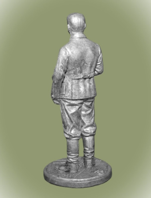 Картинка WWII-024 Оловянная миниатюра Товарищ Сталин  54 мм.  от магазина Масштаб