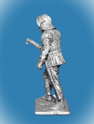 Картинка 246. Оловянный солдатик Артиллерист с пальником. Зап. Европа, 15 в, 54мм  от магазина Масштаб