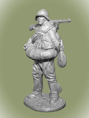 Картинка WWII-057 Боец РККА в плавательном костюме МПК. 1939-43 гг. СССР 54 мм  от магазина Масштаб
