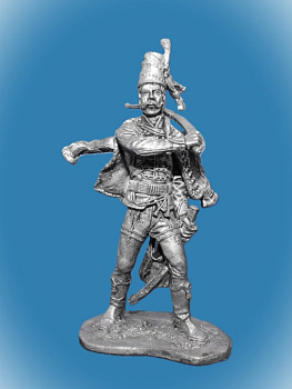 Картинка 027. Оловянный солдатик Рядовой бахмутского гусарского полка 1764-72г, 54мм  от магазина Масштаб