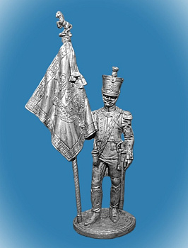 Картинка NAP-019 Офицер-знаменосец 5-го линейного полка "Реал Калабрия" Неаполь 1811-12 гг., 54мм  от магазина Масштаб