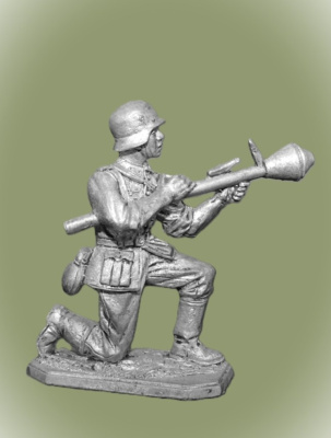 Картинка VNT-03 Оловянный солдатик Немецкий пехотинец с Фауст-патроном, 1944-45 гг., 54мм  от магазина Масштаб