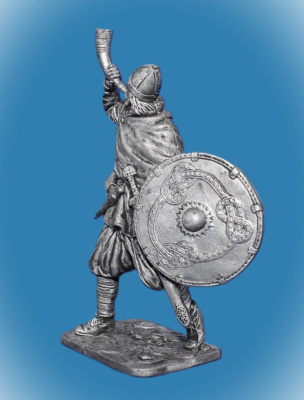 Картинка 215. Оловянный солдатик Викинг с рогом, 9-10 вв., 54мм  от магазина Масштаб