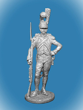 Картинка NAP-078 Оловянный солдатик Рядовой роты гвардейских инженеров. Франция 1811-15 гг, 54 мм  от магазина Масштаб