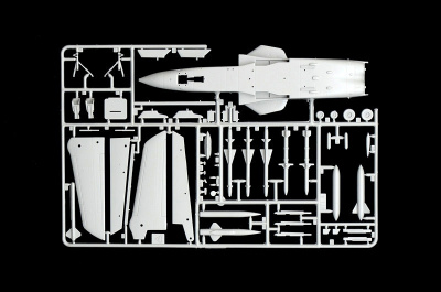 1403_sprue1