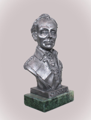 Картинка Бюст Суворов А.В, 1:10  от магазина Масштаб