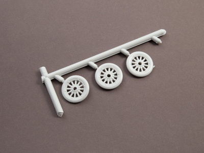 avtomobili_i_mototsikli_rolls_roys_serebryaniy_prizrak_1911_god.2.product.lightbox