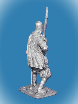 Картинка 309.Оловянный солдатик  Варяг с большим топором. Русь, 10 век, 54 мм  от магазина Масштаб
