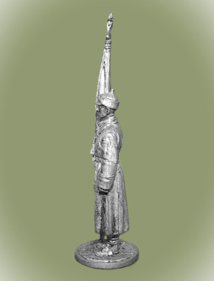 Картинка WWII-046 Старший сержант РККА со знаменем. 1941 г. СССР   54 мм.  от магазина Масштаб