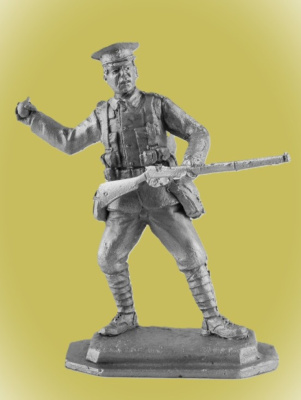 Картинка P-089 Британский рядовой с гранатой, 1915 г, 54 мм, металл  от магазина Масштаб