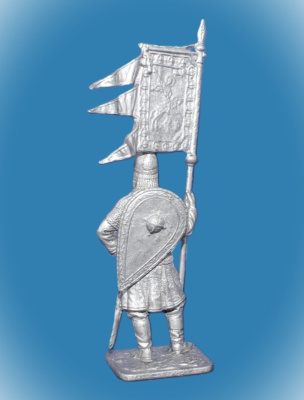 Картинка 290. Оловянный солдатик Русский ратник со стягом Св. Георгия, 11-13 вв., 54 мм  от магазина Масштаб