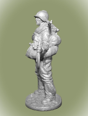 Картинка WWII-057 Боец РККА в плавательном костюме МПК. 1939-43 гг. СССР 54 мм  от магазина Масштаб